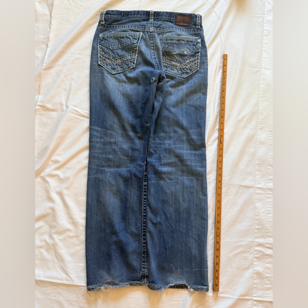 BKE “Tyler” Bootcut Distressed Faded Washed Denim Wide Leg Jeans Thrashed - Picture 7 of 10